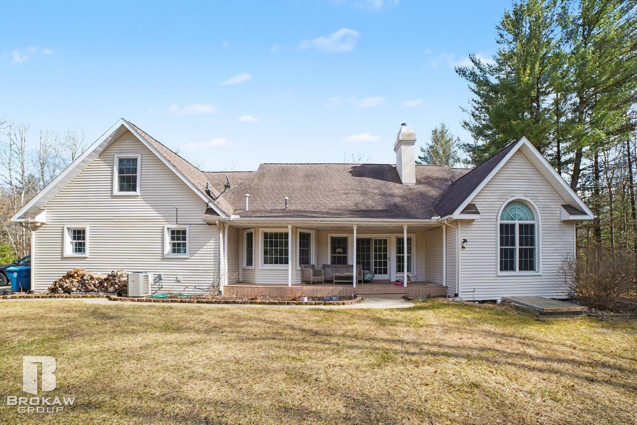 2910 Ginger Drive, Coleman MI 48618-8558 photo 1