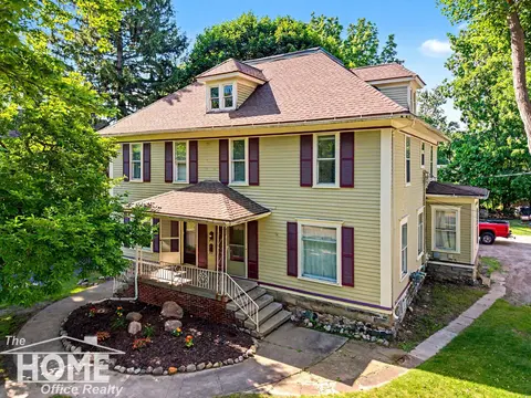 432-434 E Oliver Street, Owosso MI 48867 multi-family property for sale