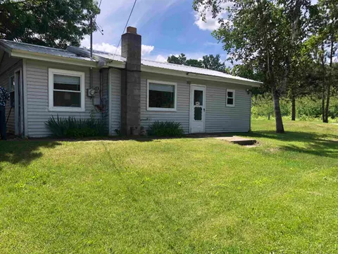 998 Cutoff Road, Farwell MI 48622 home for sale