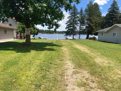 998 Cutoff Road, Farwell MI 48622 photo 3