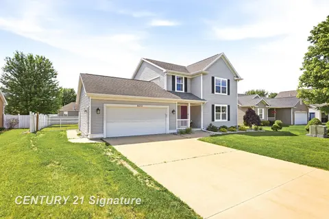 8433 Waxwing Drive, Freeland MI 48623 photo 2