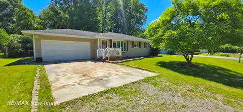 4445 Eastport Drive, Bridgeport MI 48722 home for sale