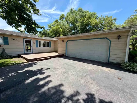 1400 Wetters Road, Kawkawlin MI 48631-9428 photo 4
