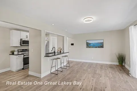 6091 Western Drive, Saginaw MI 48638 photo 3