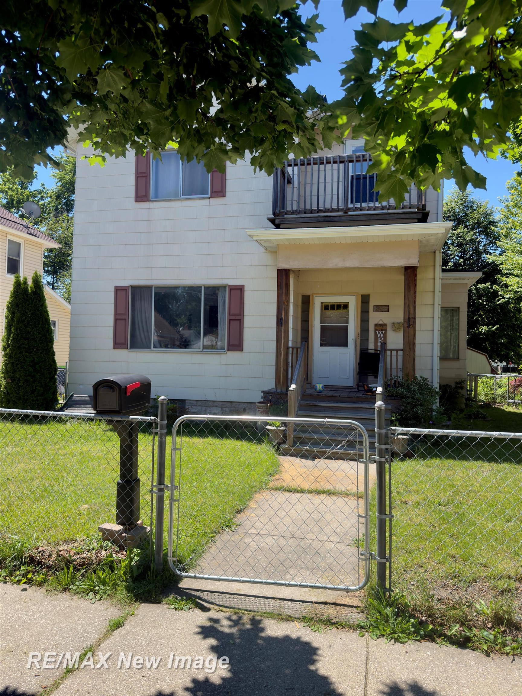 200 Raymond Street, Bay City MI 48706 photo 1