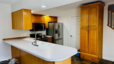531 Randolph Street, Owosso MI 48867 photo 3