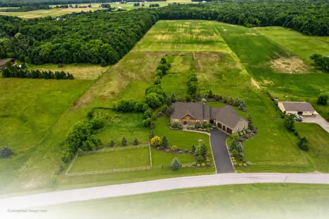 7670 E Curtis Road, Frankenmuth MI 48734 photo 2
