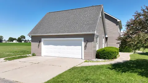 9451 W Tuscola Road, Frankenmuth MI 48734 photo 3