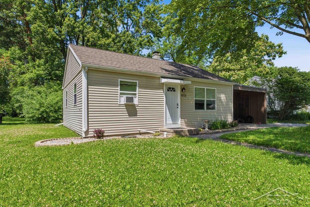 1013 E St Andrews Road, Midland MI 48642 photo 1