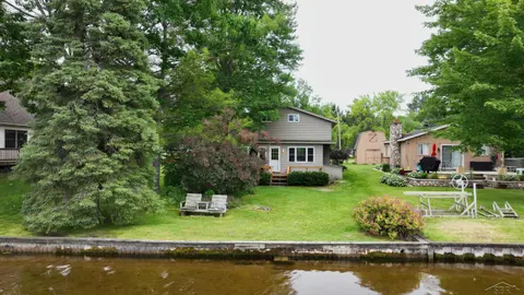 4344 Bay Road, Gladwin MI 48624 photo 2