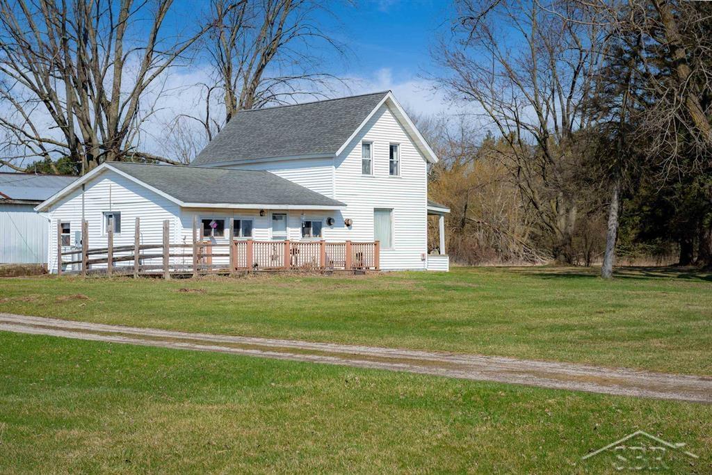 18025 Grabowski Road, Saint Charles MI 48655 photo 1