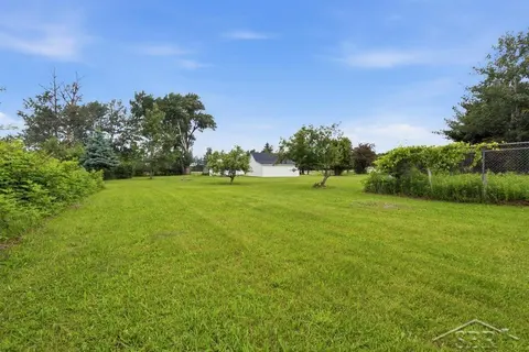 2735 W Isabella Road, Midland MI 48640 photo 5