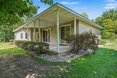 1301 Janice Lane, Beaverton MI 48612 photo 4
