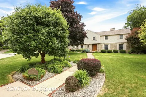 14 Edgewood Road, Saginaw MI 48602 photo 3