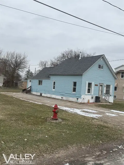 2126 Ring Street, Saginaw MI 48602 multi-family property for sale
