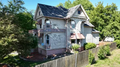 520 N Franklin Street, Saginaw MI 48607 photo 2