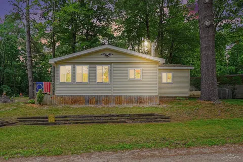 2322 Tittabawasee Avenue, Alger MI 48610 home for sale