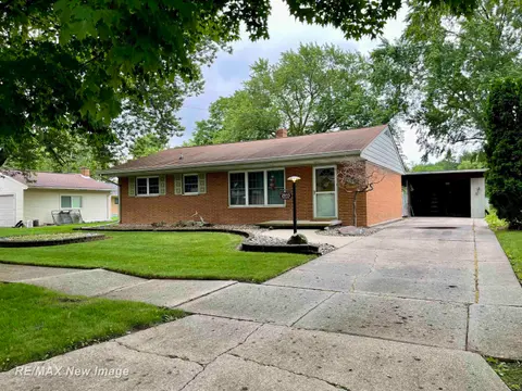 2915 Deindorfer Street, Saginaw MI 48602 photo 5