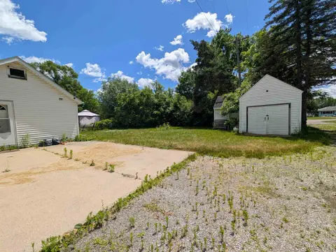 2286 California Avenue, Saginaw MI 48601 photo 3