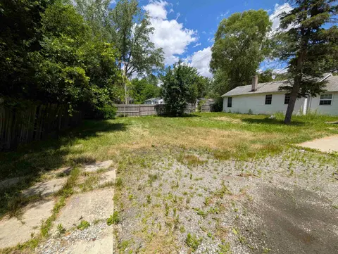 2286 California Avenue, Saginaw MI 48601 photo 4