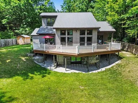 2917 W Howard Road, Beaverton MI 48612 home for sale