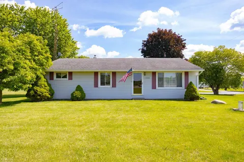 9960 E Newburg Road, Durand MI 48429 home for sale