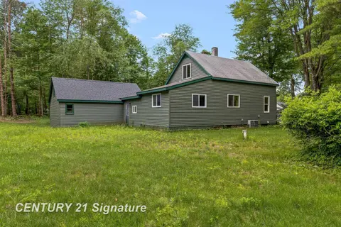 537 S Woodcock Road, Midland MI 48640-615 photo 4