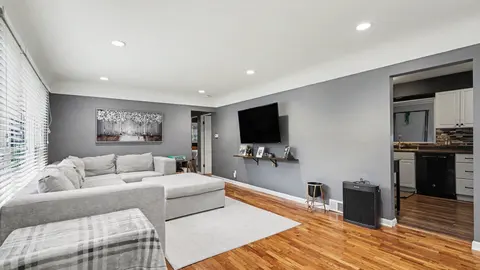 4076 Marlyn Avenue, Saginaw MI 48603 photo 3