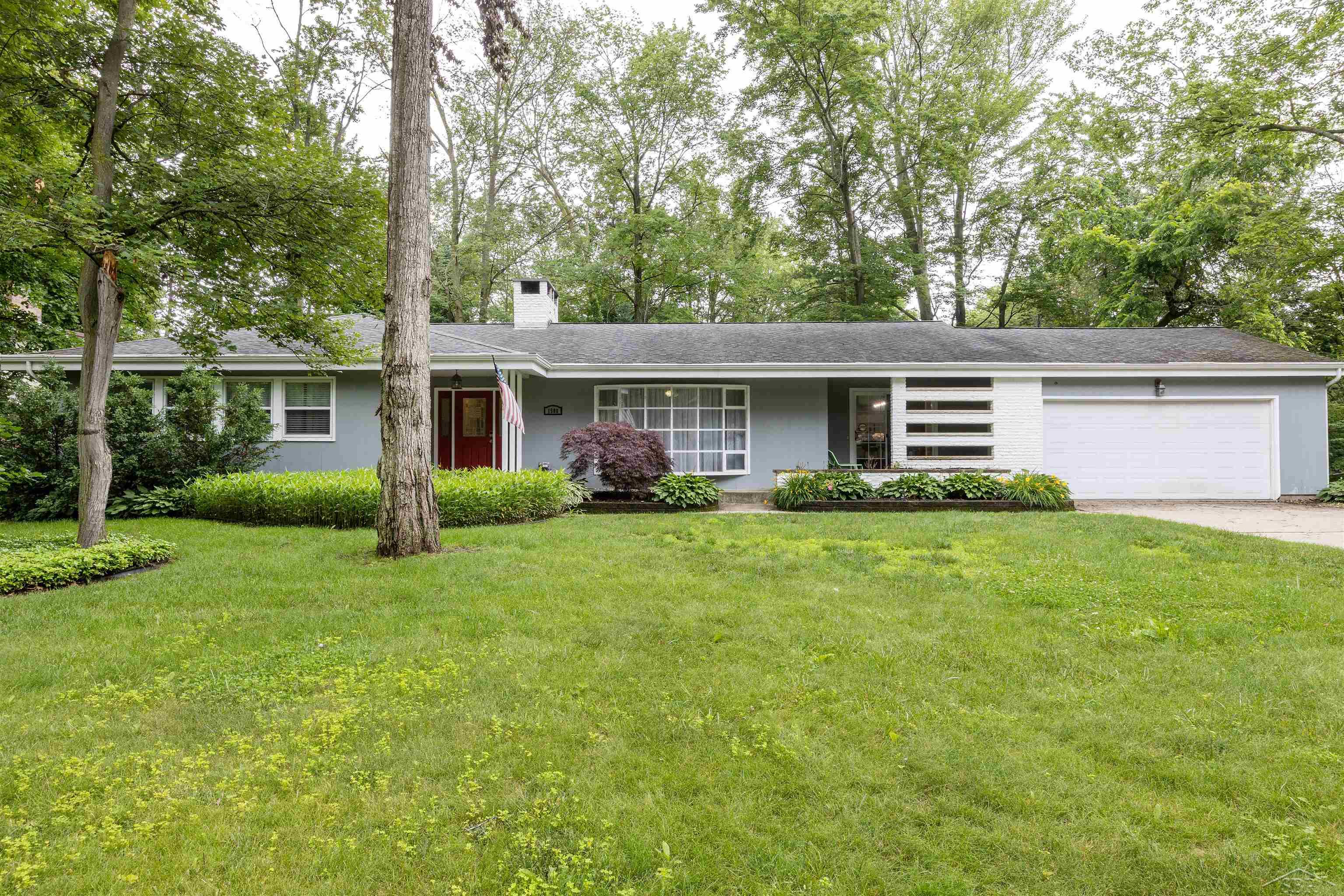 1506 Timber Drive, Midland MI 48642 photo 1