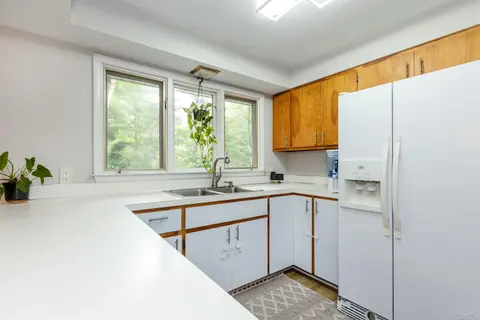 1506 Timber Drive, Midland MI 48642 photo 3
