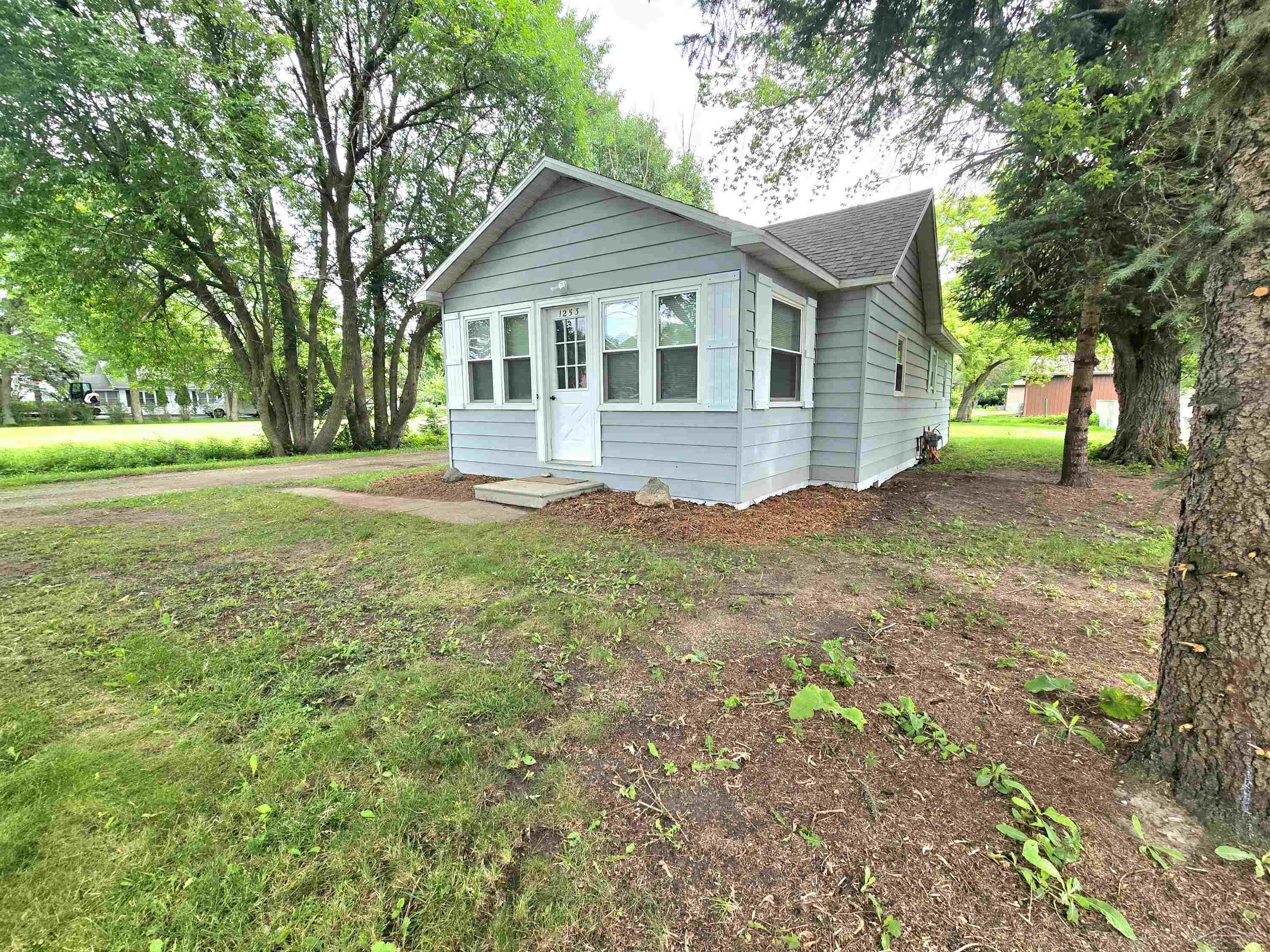 1253 W Nebobish Road, Essexville MI 48732 photo 1