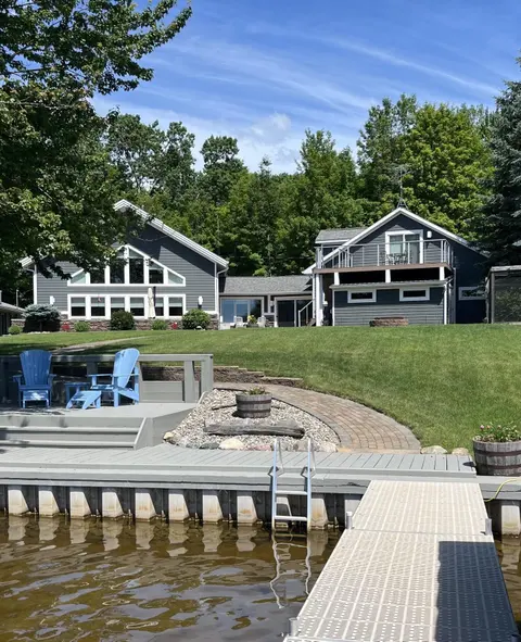 4411 Betty Lee Boulevard, Gladwin MI 48624 photo 2