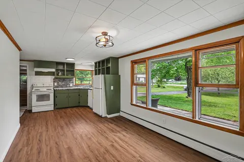 748 W Irish Street, Sanford MI 48657 photo 5