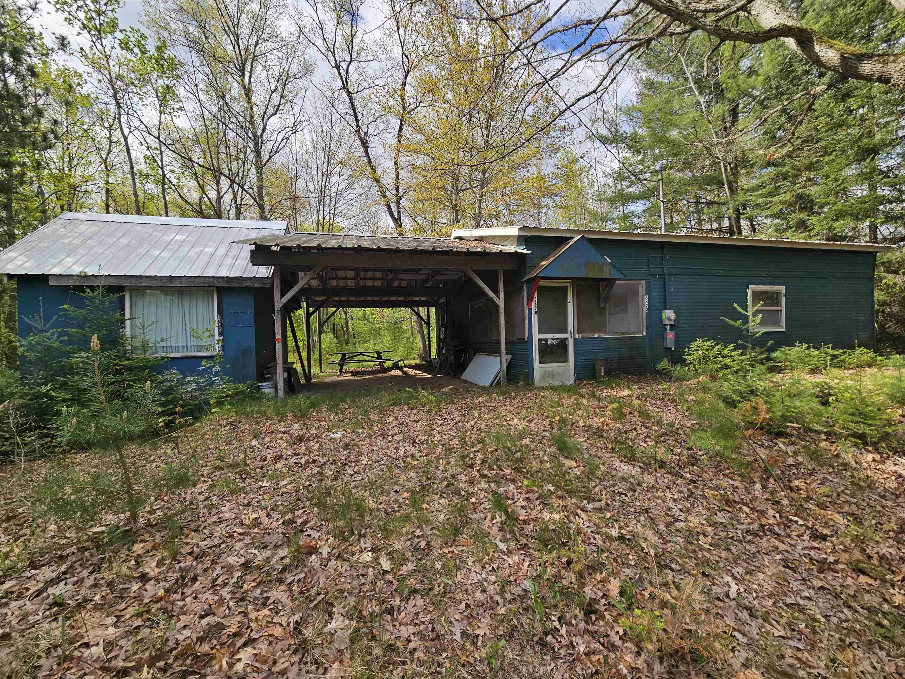 3820 Oakgrove Road, Harrison MI 48625 photo 1