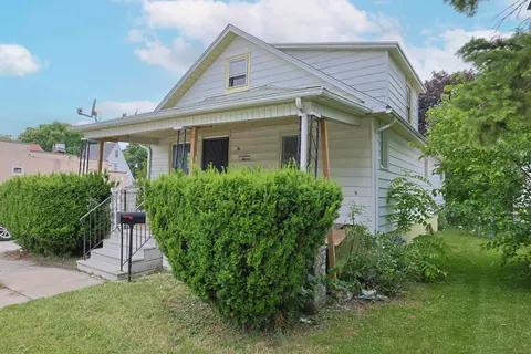 1711 Columbus Avenue, Bay City MI 48708 home for sale