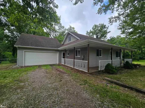 819 W Summit Street, Durand MI 48429 photo 2