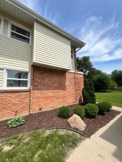 700 E Genesee Street # B10, Frankenmuth MI 49734 condo for sale