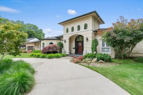 415 Curwood Drive, Owosso MI 48867 photo 2