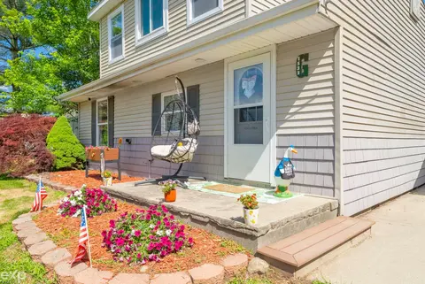 1533 Galbraith Line Road, Fremont MI 48097 photo 5