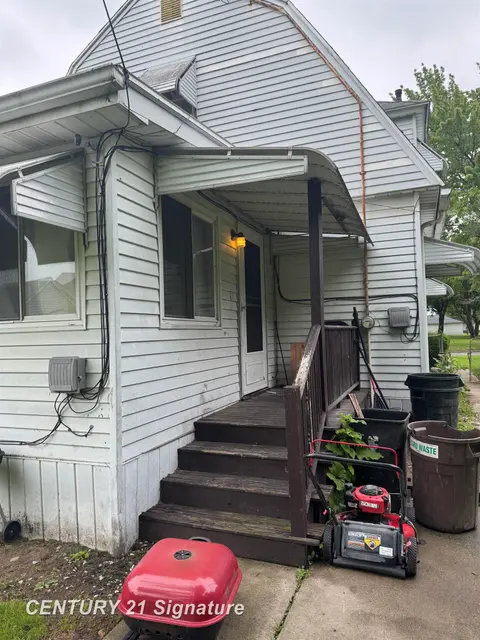 723 N Oakley Street, Saginaw MI 48602 photo 4