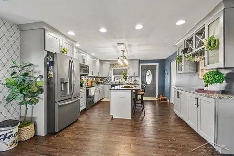 705 Bay Road, Bay City MI 48706 photo 5