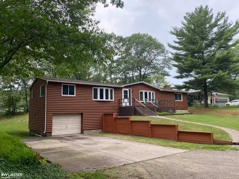 4377 Cochran Road, Caseville MI 48725 photo 2