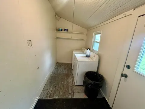 220 W Beech Street, Gladwin MI 48624 photo 5