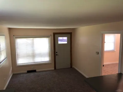 1425 Cypress Street, Saginaw MI 48602 photo 5