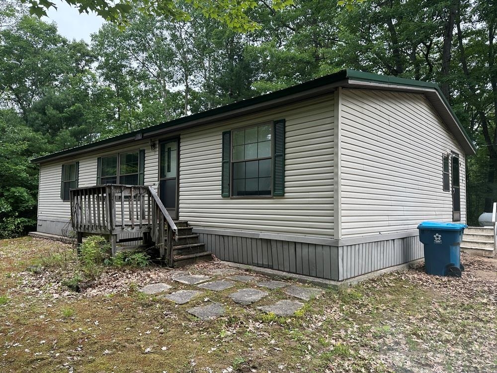 3331 Russell Drive, Harrison MI 48625 photo 1