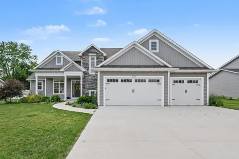 4716 N West View Drive, Bay City MI 48706 home for sale