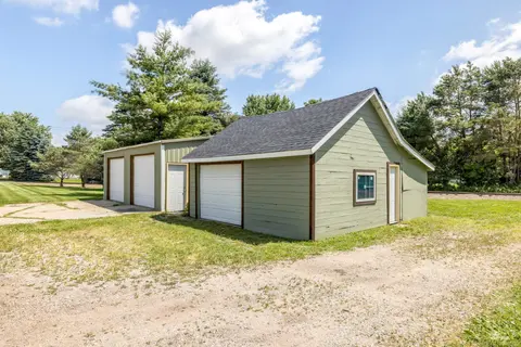 2649 Sherman Road, Applegate MI 48401 photo 3