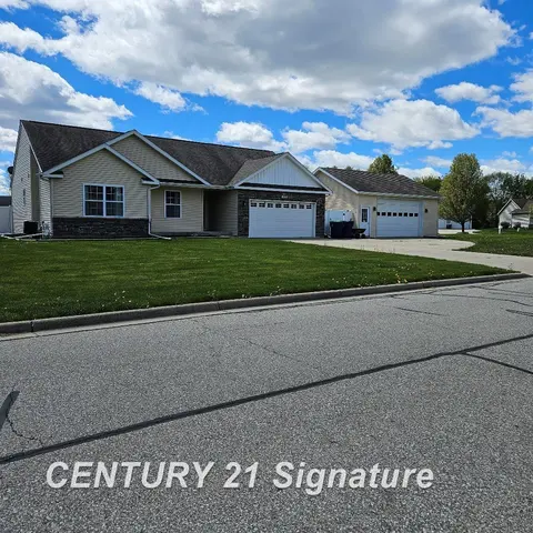 3891 Mystic Trail, Saginaw MI 48603-8505 home for sale