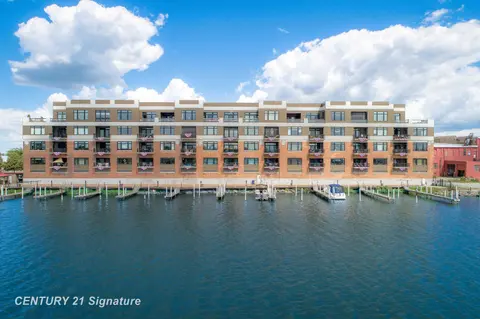 1111 N Water Street # 403, Bay City MI 48707 condo for sale