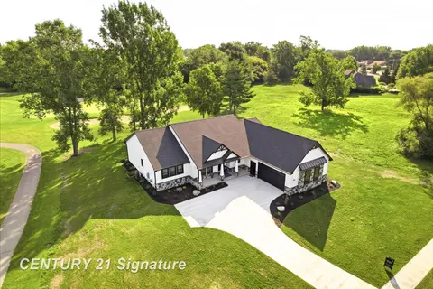 80 Sawmill Creek Trail, Saginaw MI 48603 photo 2